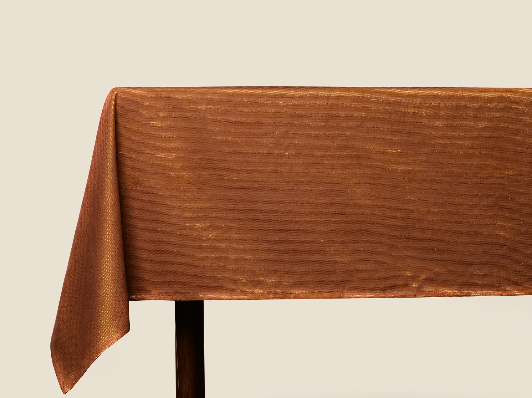 Lurex Table Cover – Rust with Golden Lurex Woven