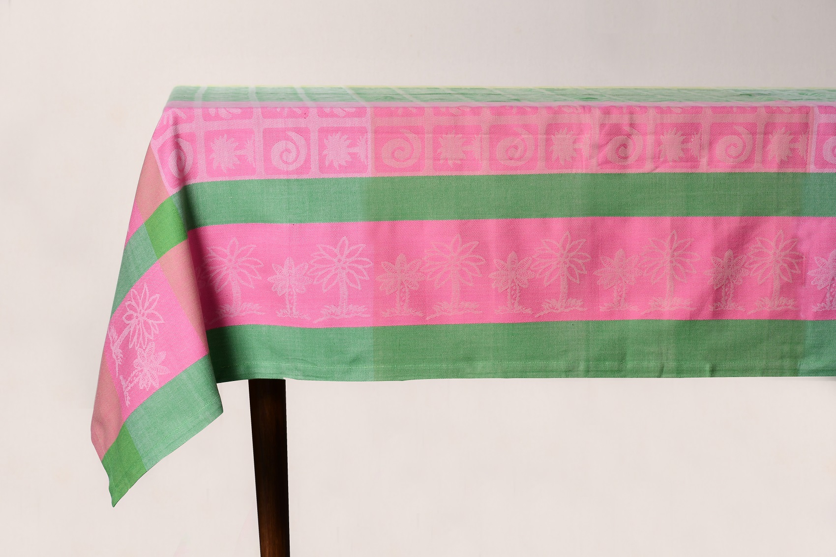 Jaquard Table Cover – Green and Pink Jacquard Woven Cotton