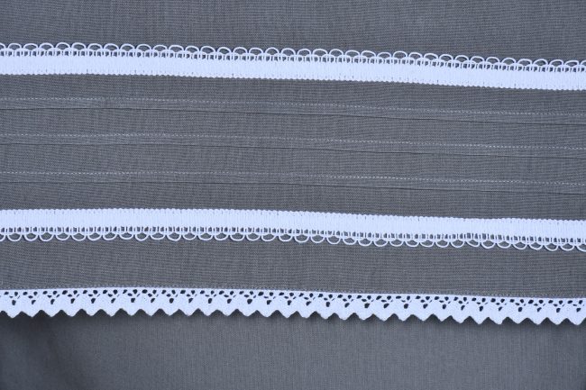 Table Runner - Grey with White Crochet Lace Pleated Woven Cotton - Image 3
